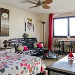 Cosy 5 Min To Beach